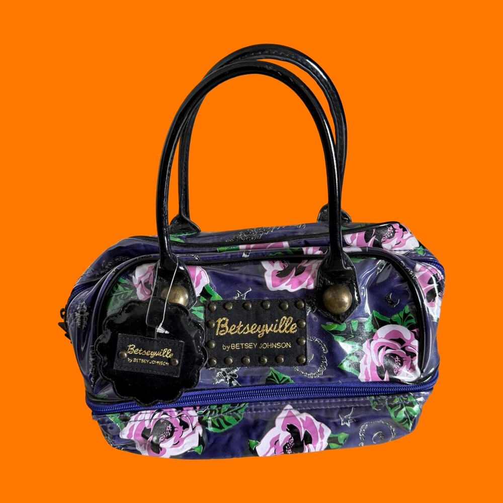 00's vintage rose floral patent coquette mcbling y2k purse Betsey Johnson